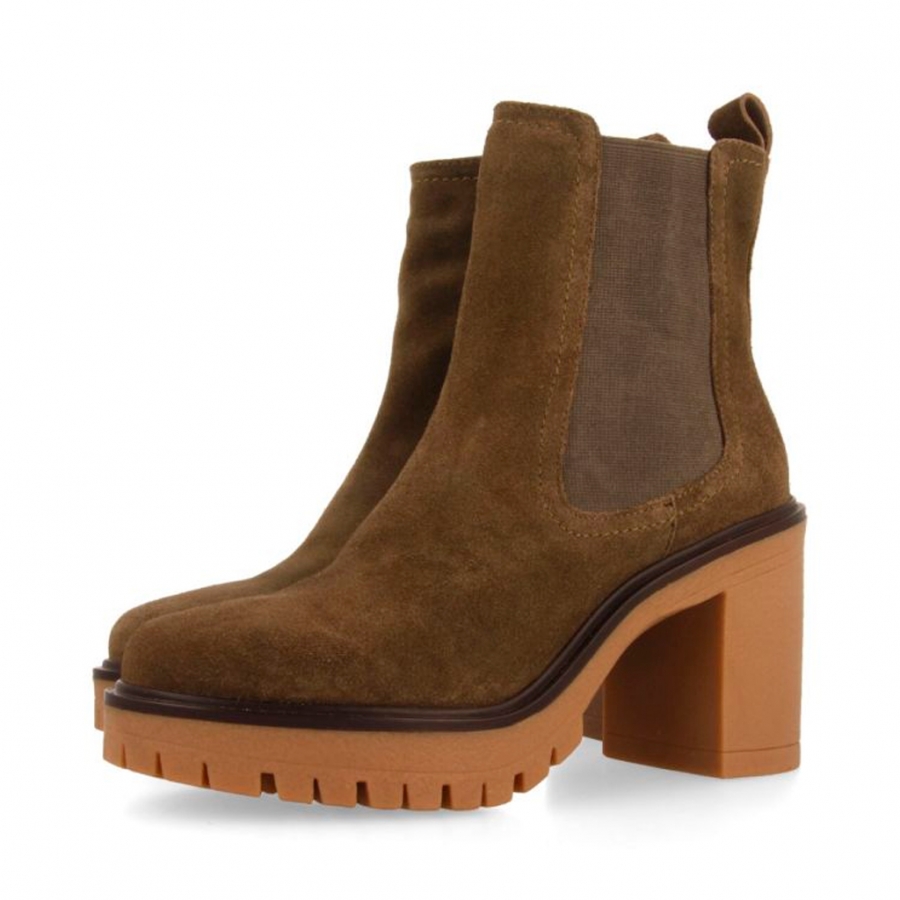 khaki-chelsea-type-ankle-boot-with-suede-elastics-and-track-sole-with-ardning-crepe-effect-heel