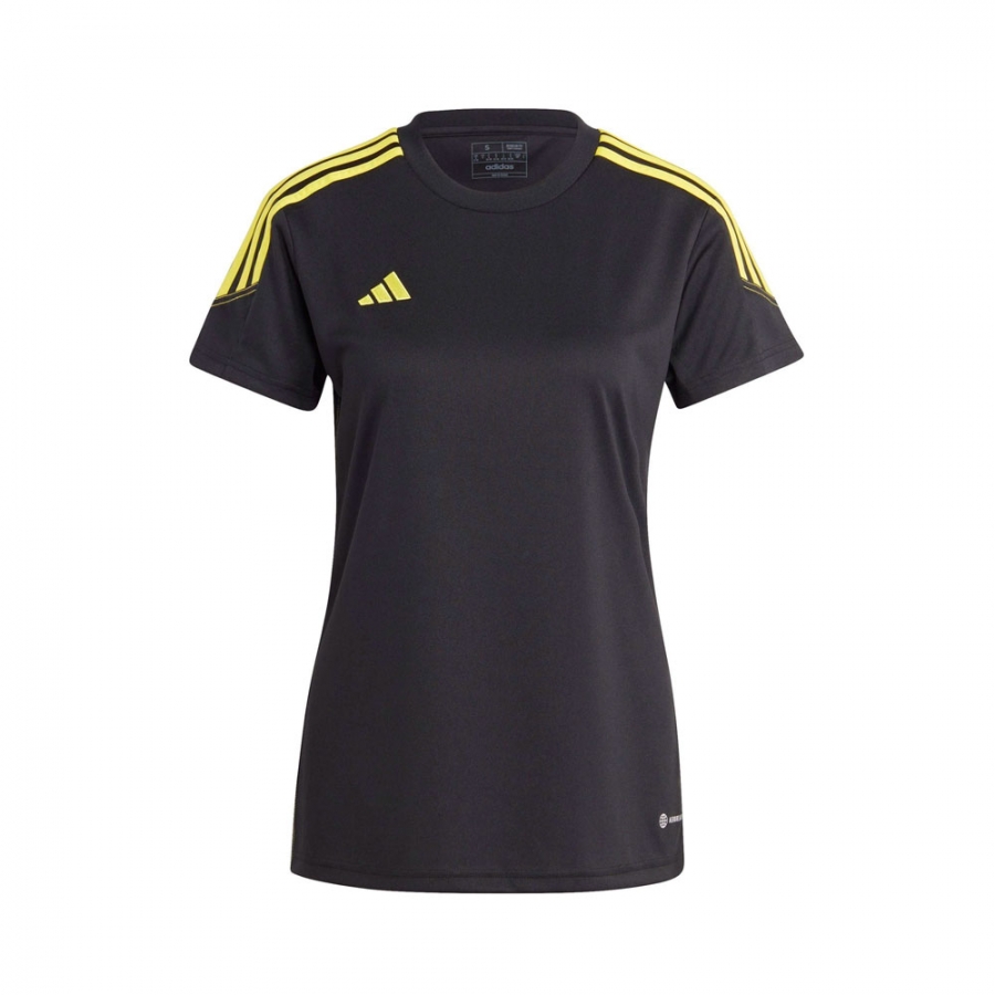 camiseta-de-entrenamiento-tiro-23-club