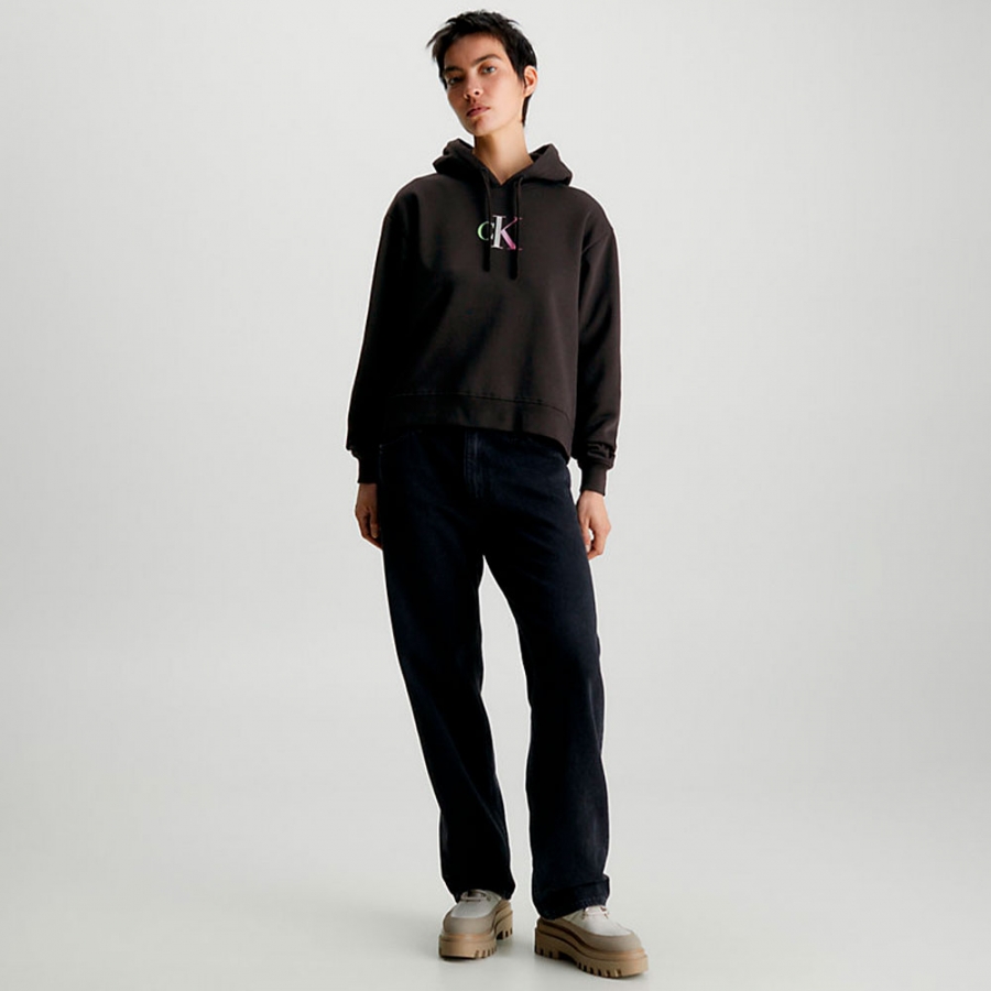 sudadera-oversized-con-capucha-y-logo-degradado