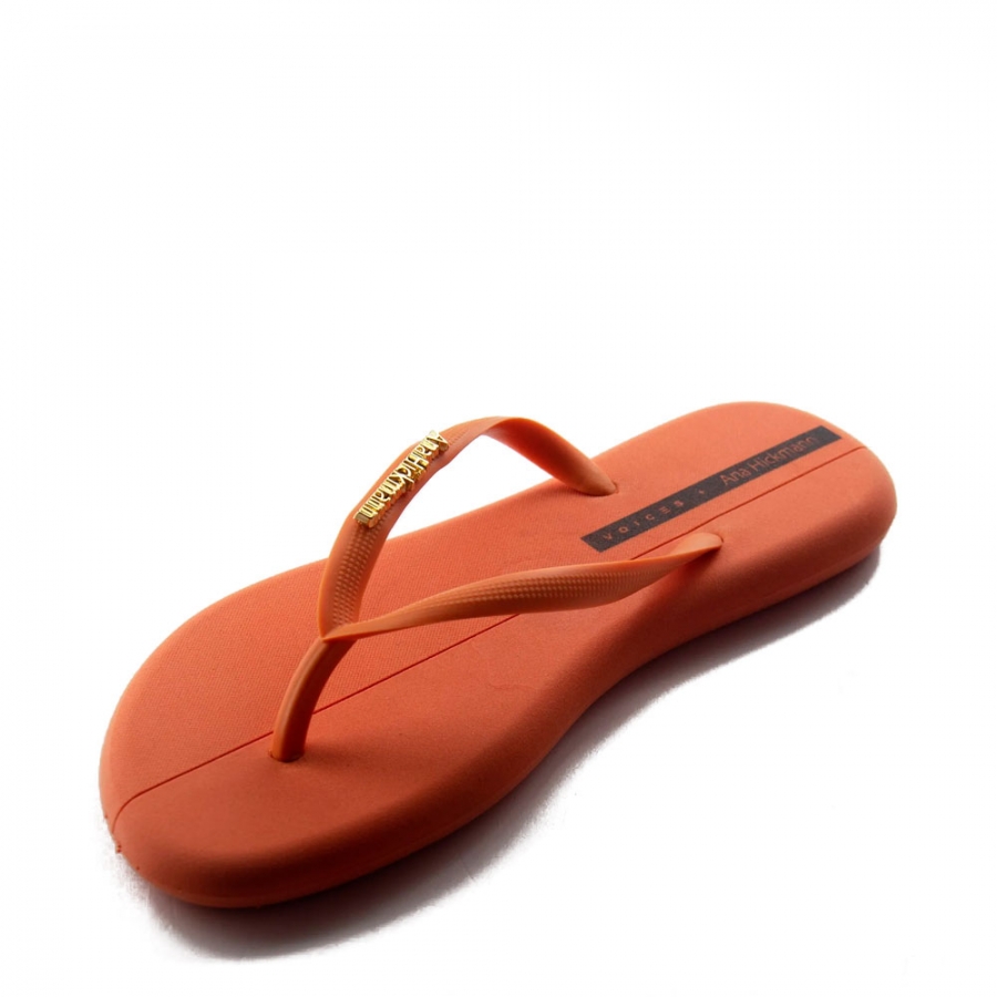 boot-orange-sandalen