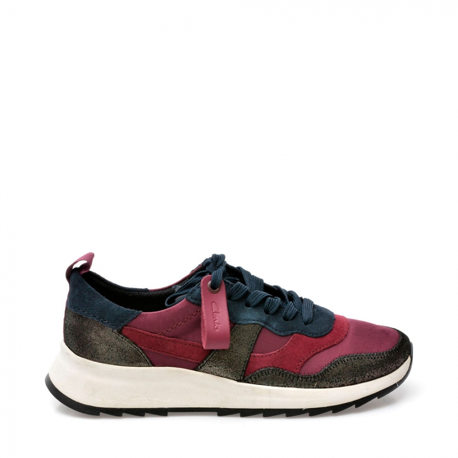 clarks-dashlite-jazz-trainer