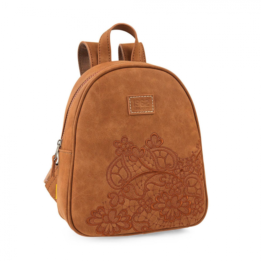 mochila-marron