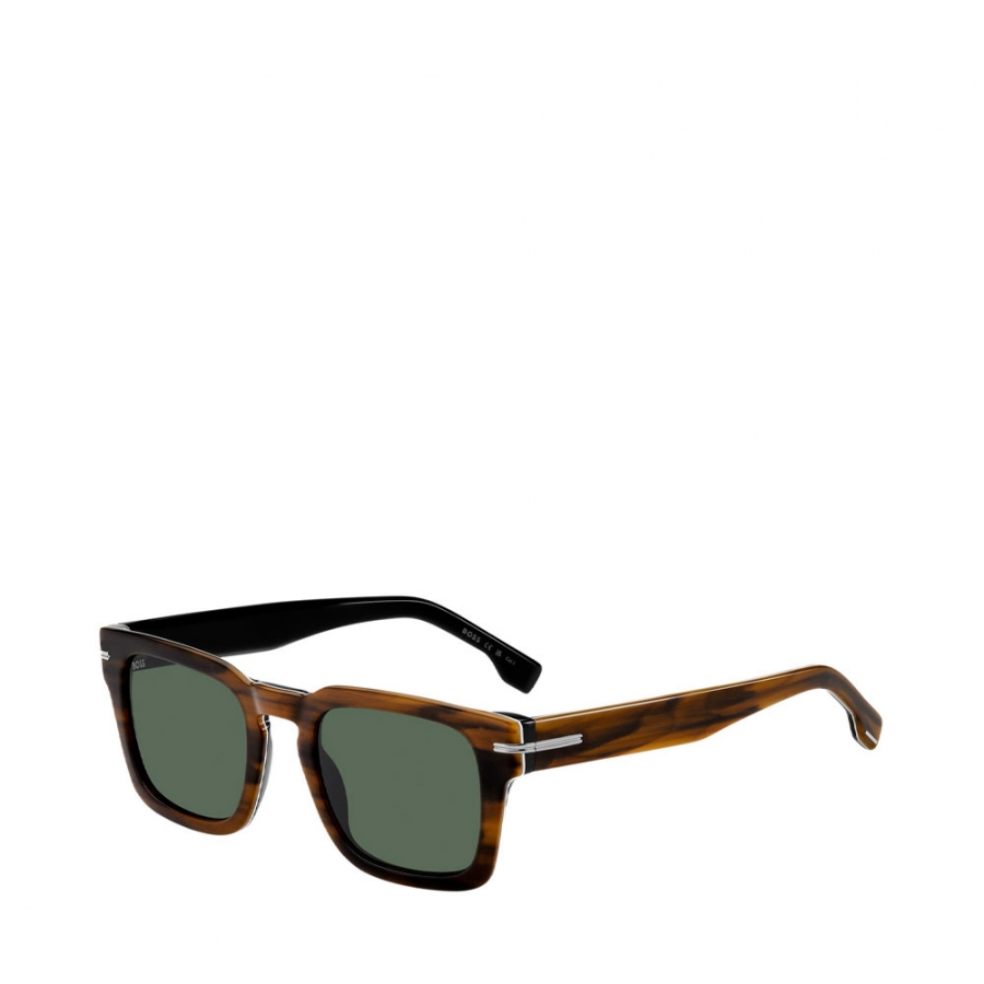 gafas-de-sol-con-detalles-en-tono-plateado