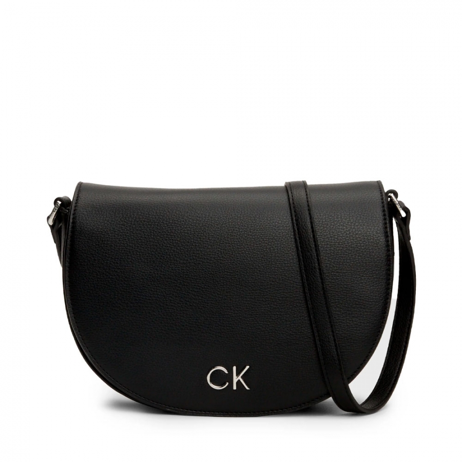 daily-saddle-crossbody-bag