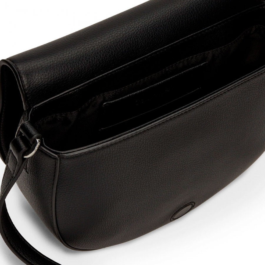 daily-saddle-crossbody-bag