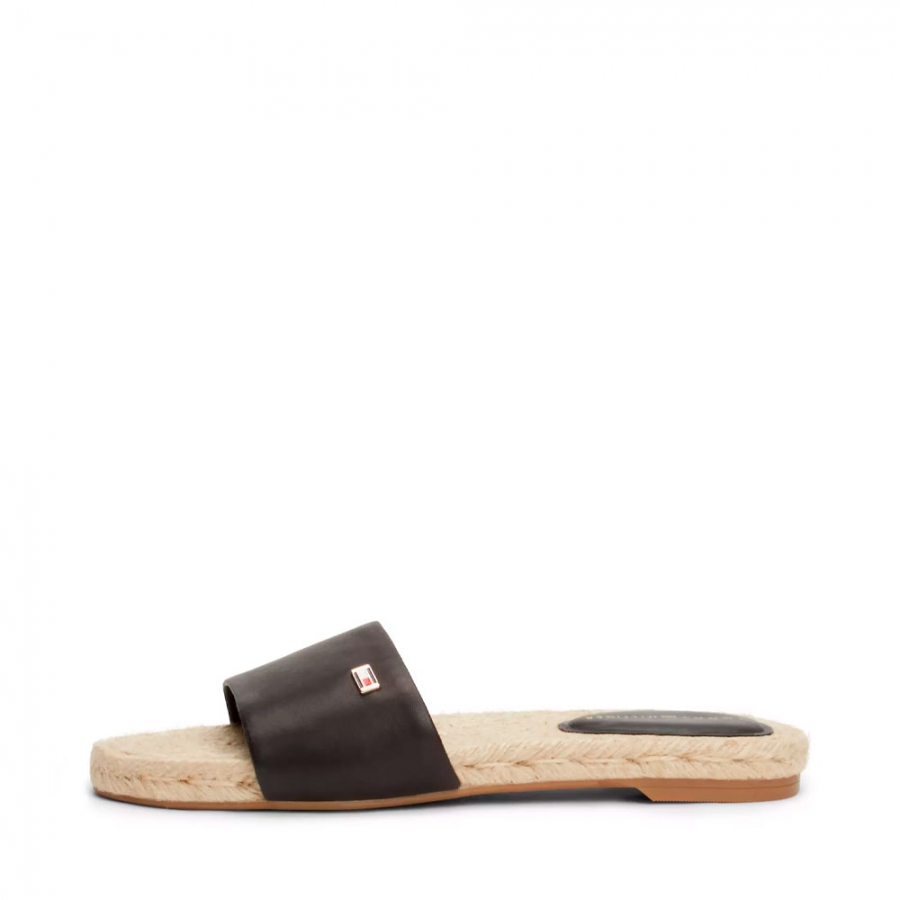 sandali-piatti-in-pelle-stile-espadrilla