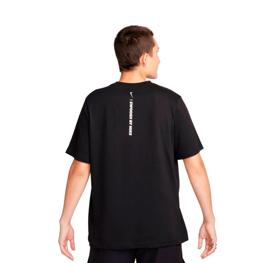 sportswear-t-stuck-schwarzes-t-shirt