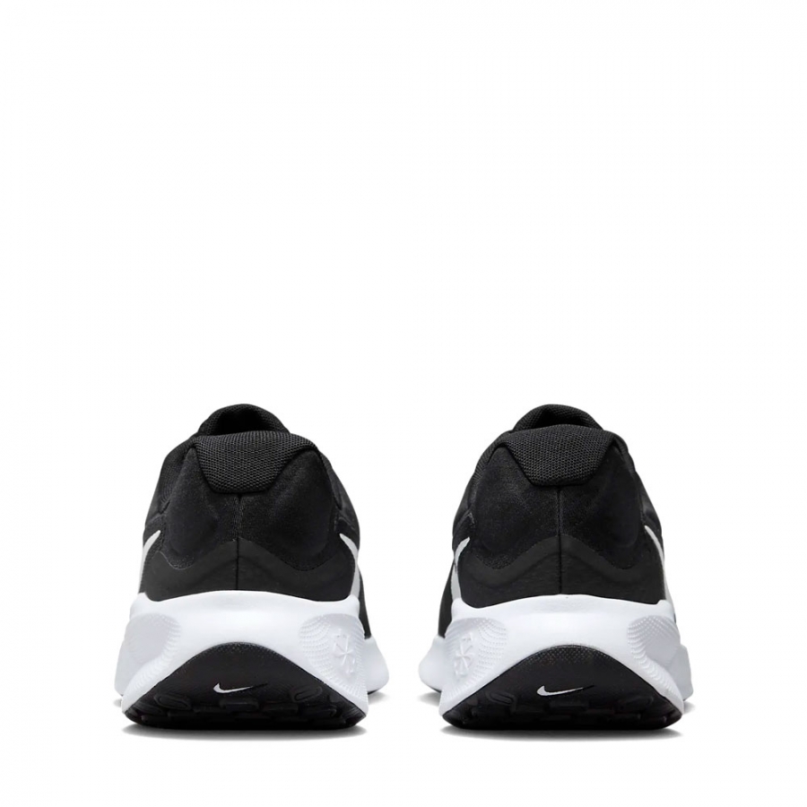 sneakers-revolution-7-nere