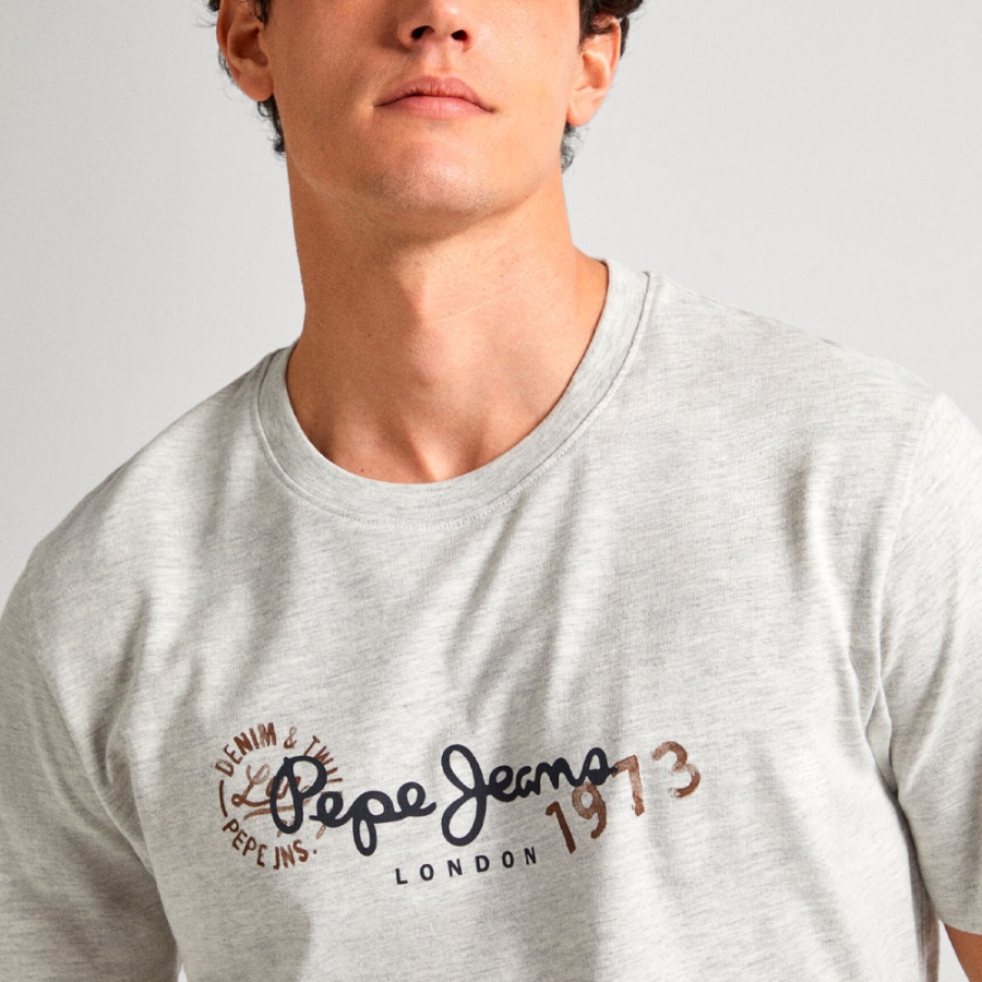 t-shirt-con-logo-stampato-fit-regolare