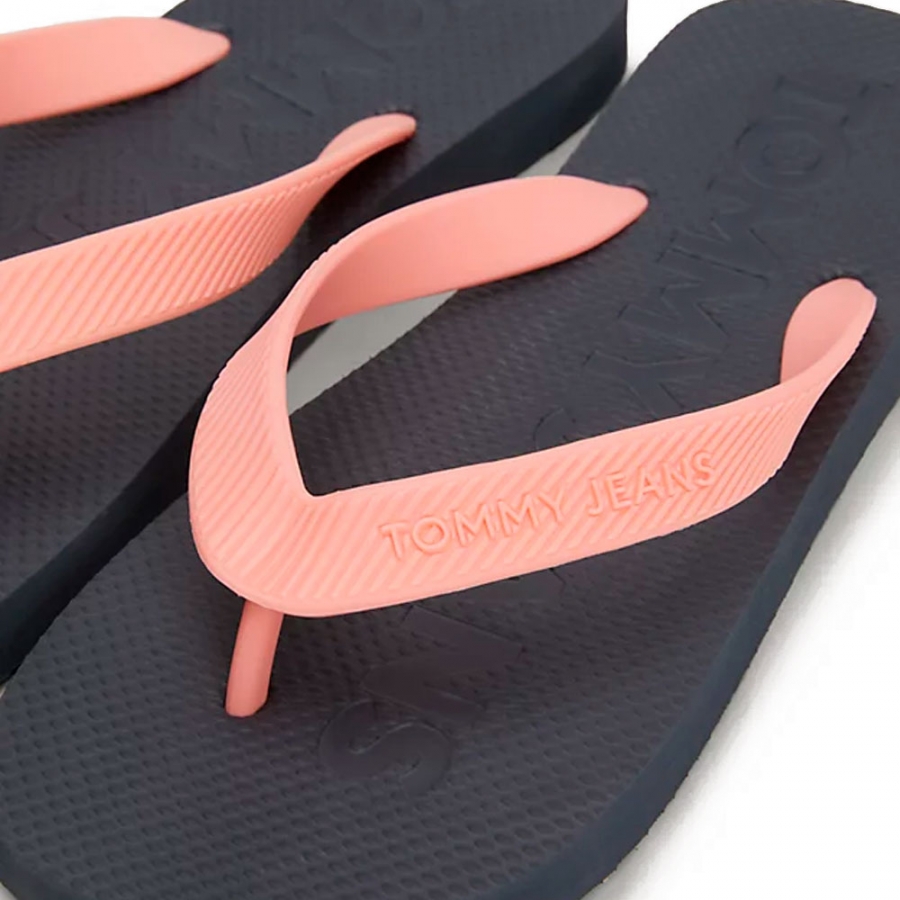 flip-flops-mit-zahnen-sohle