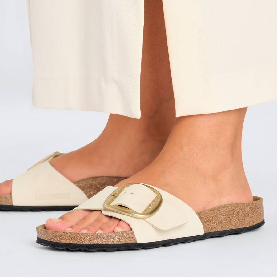 madrid-big-buckle-sandal