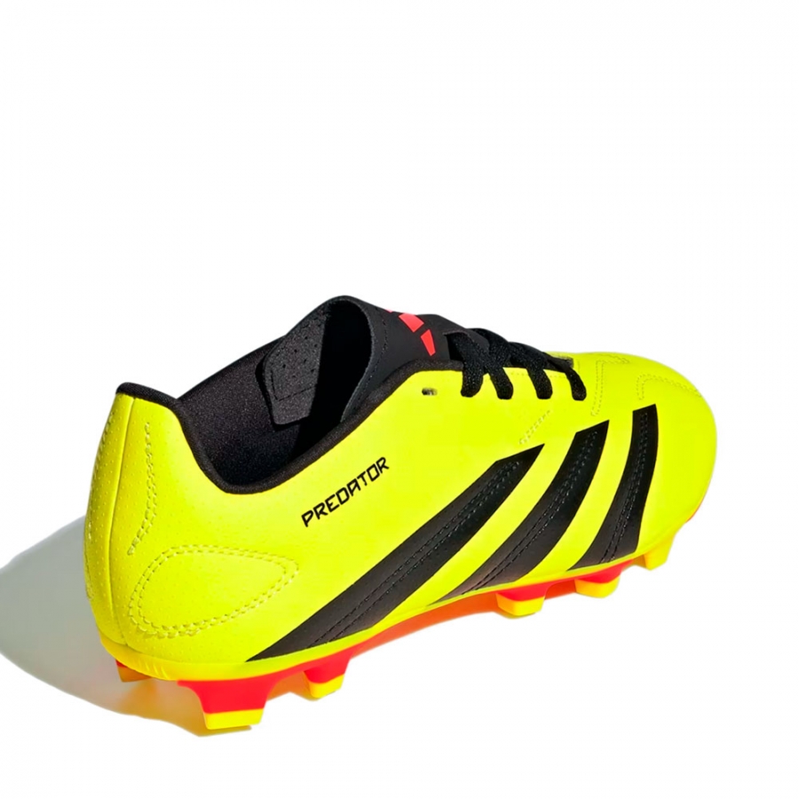 predator-24-kinder-fussballschuh