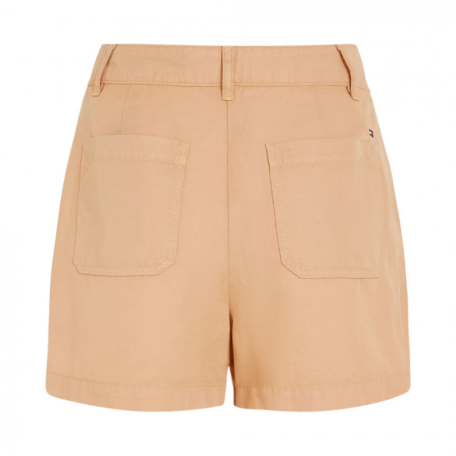 chinesische-shorts-mit-geradem-bein