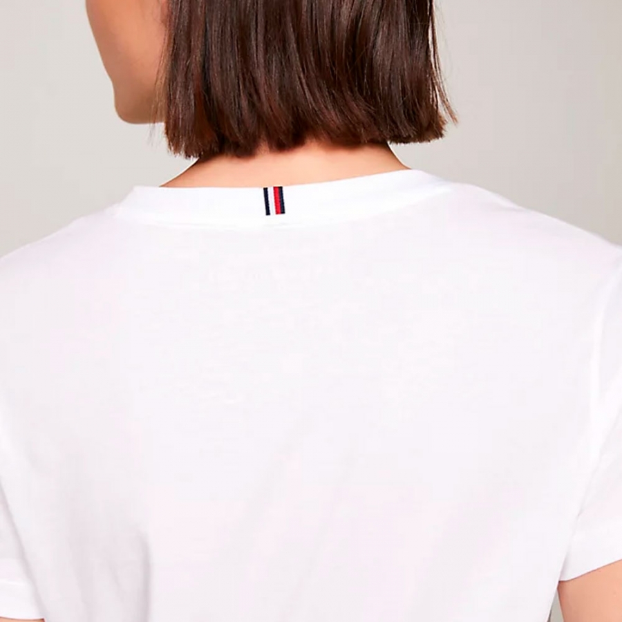 camiseta-heritage-con-cuello-de-pico