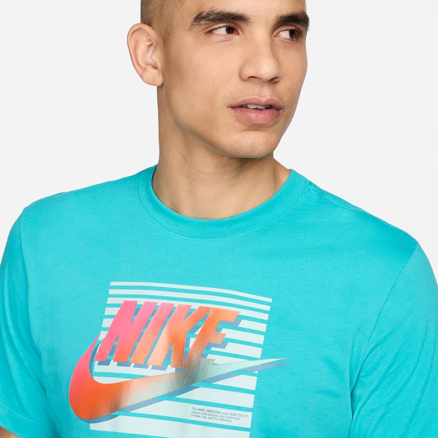 sportswear-t-shirt