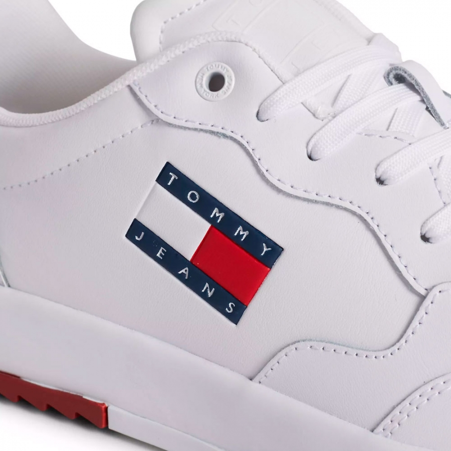 essential-sneakers-with-teeth-sole-and-logo