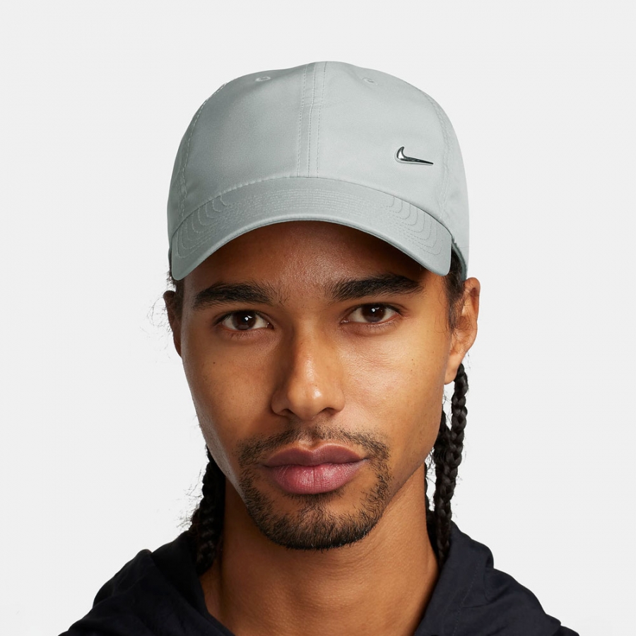 unstructured-dri-fit-cap-with-logo