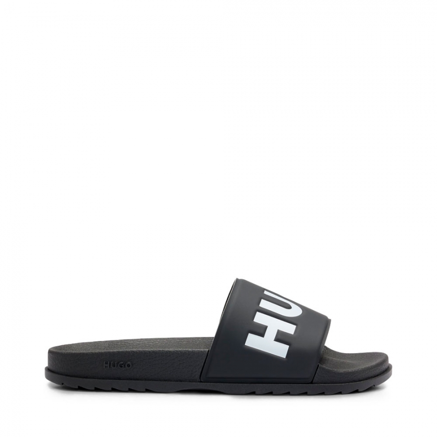 flip-flops-with-logo-on-the-strip