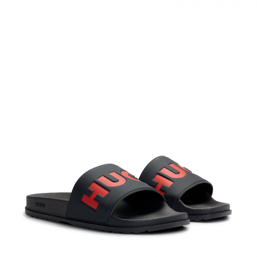 flip-flops-with-logo-on-the-strip