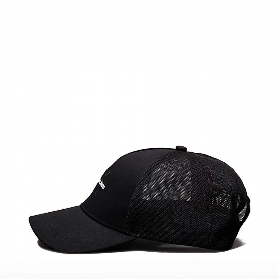 trucker-cap