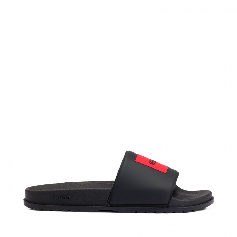 slip-on-flip-flops-with-logo-label