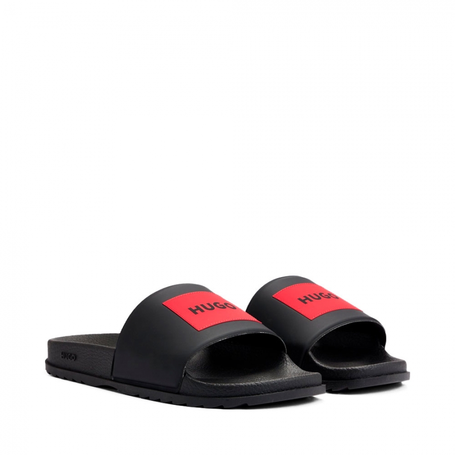 slip-on-flip-flops-with-logo-label