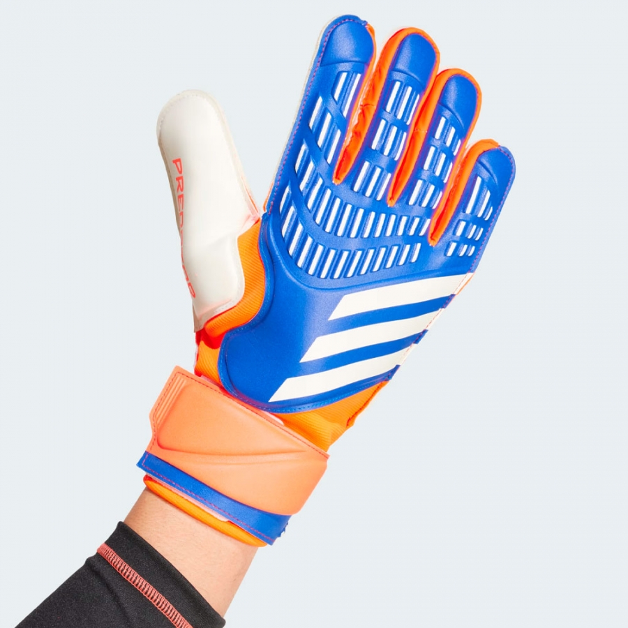 predator-match-goalkeeper-gloves