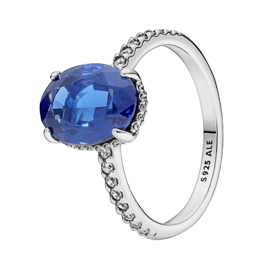 brilliant-halo-engagement-ring-190056c01