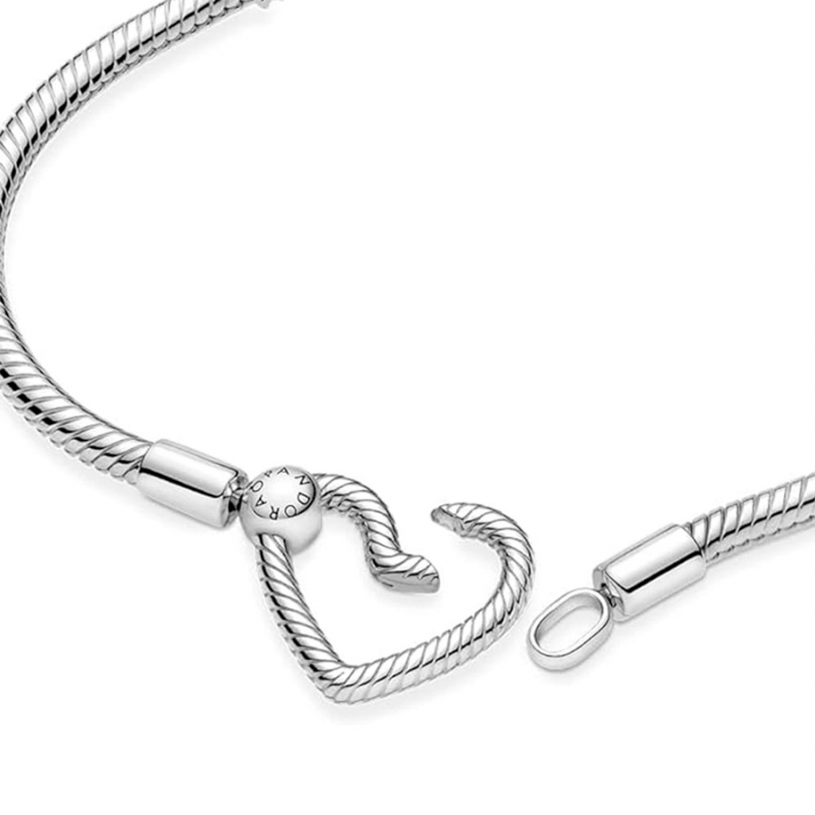 pandora-moments-schlangenkettenarmband-mit-herzschnalle-599539c00