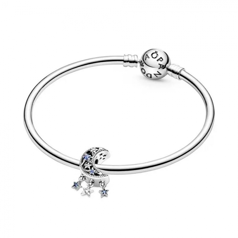 charm-estrellas-y-luna-creciente-799643c01