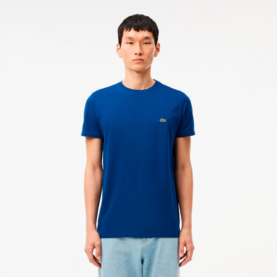 t-shirt-with-round-neck