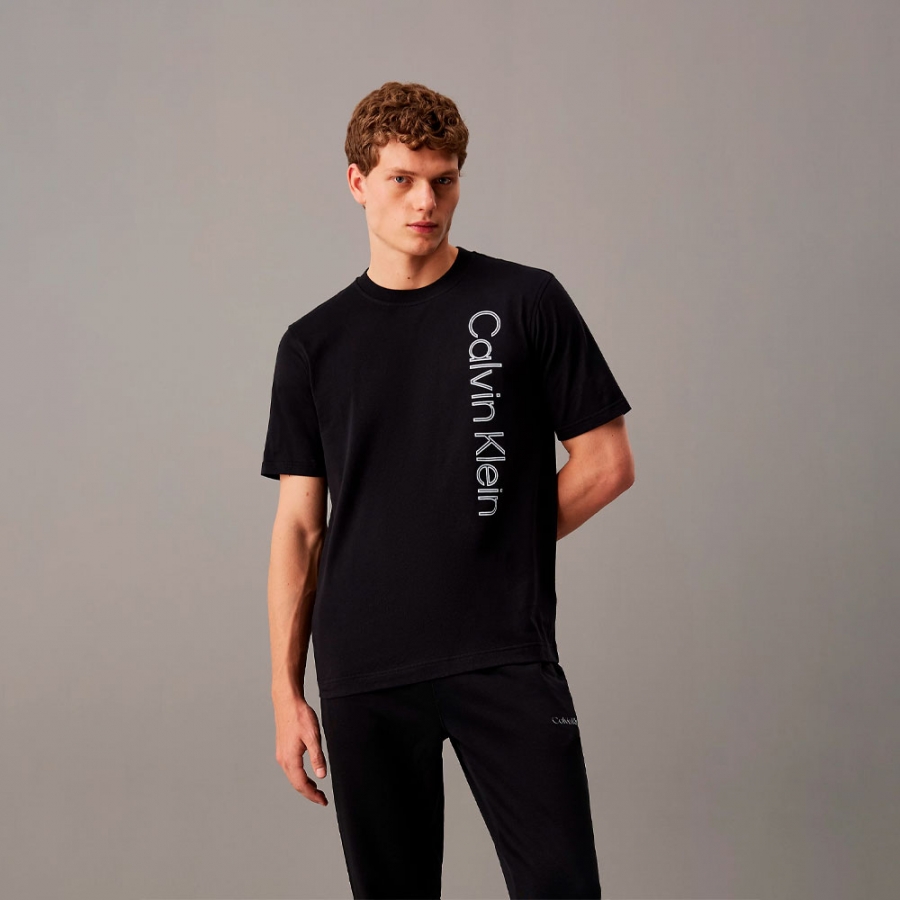 t-shirt-with-logo