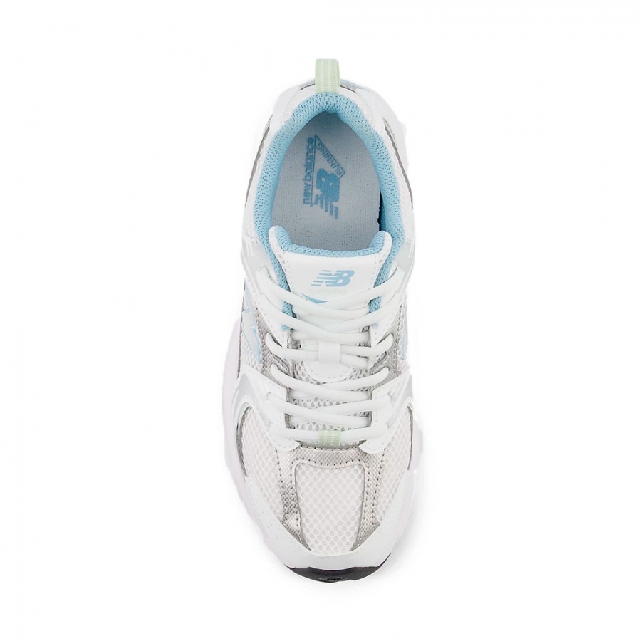 530-kinder-jugendliche-sneakers