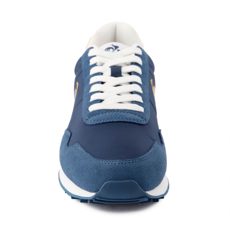 astra2-unisex-sneaker