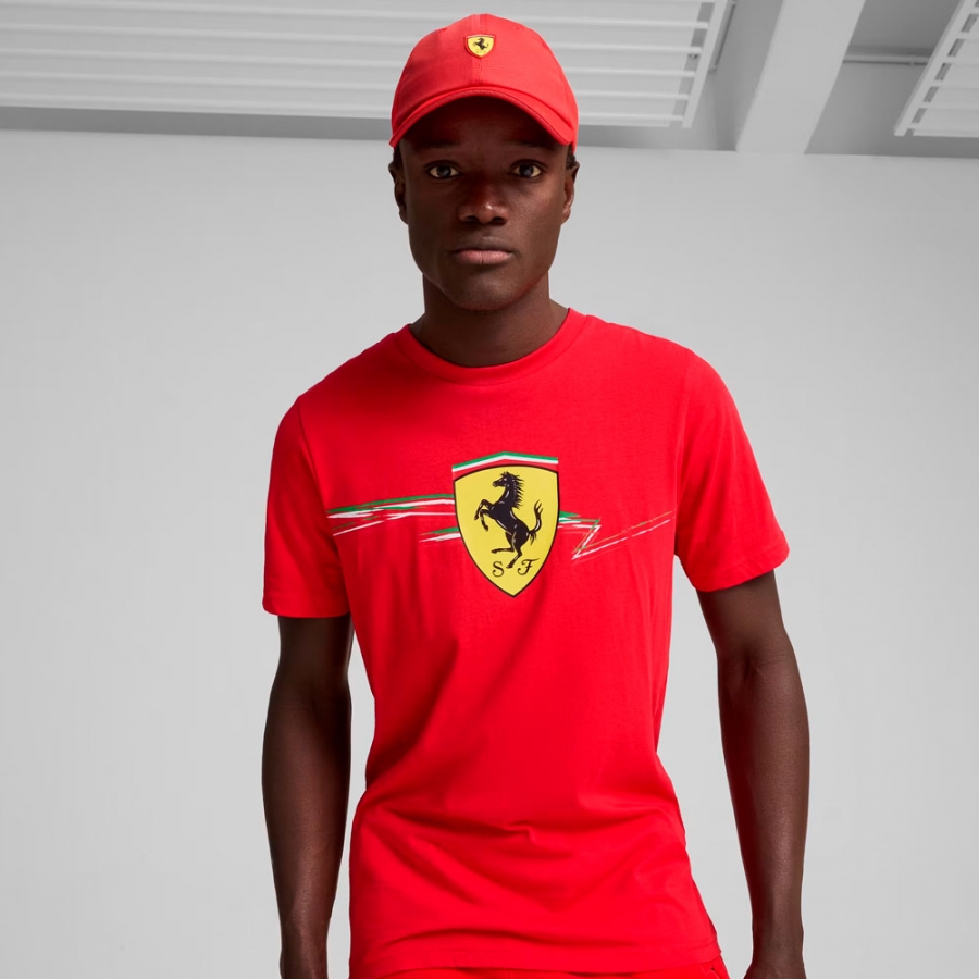 casquette-de-course-scuderia-ferrari