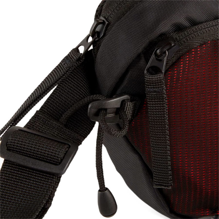 scuderia-ferrari-race-waist-bag