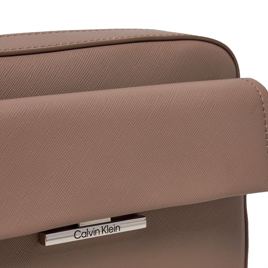 saffiano-shoulder-bag