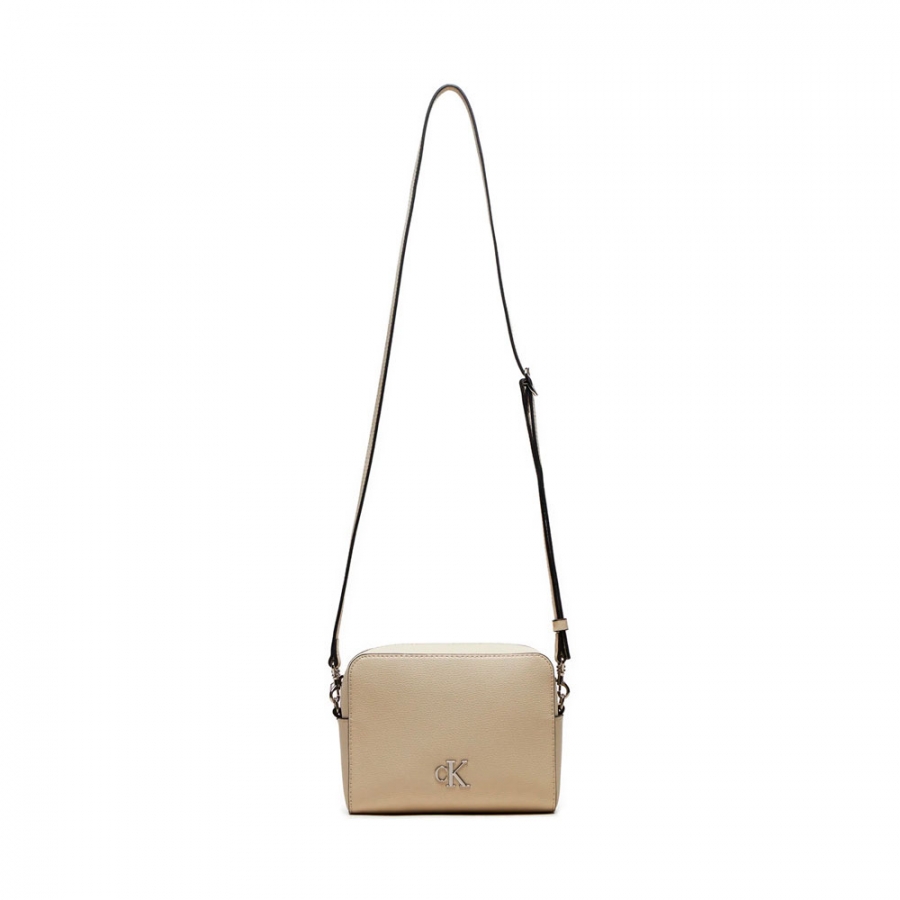 minimal-monogram-camera-shoulder-bag