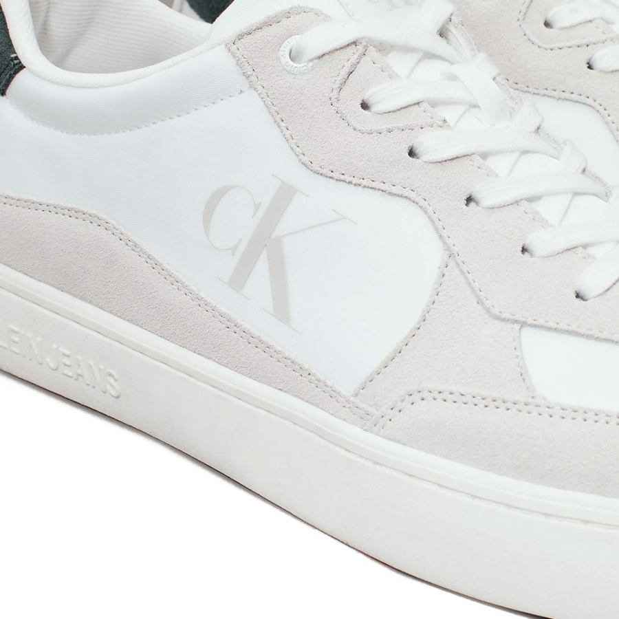 sneakers-iconiques-a-semelle-cupsole-classique