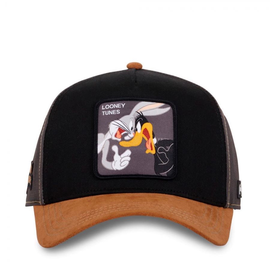 bugs-bunny-and-daughter-duck-cap