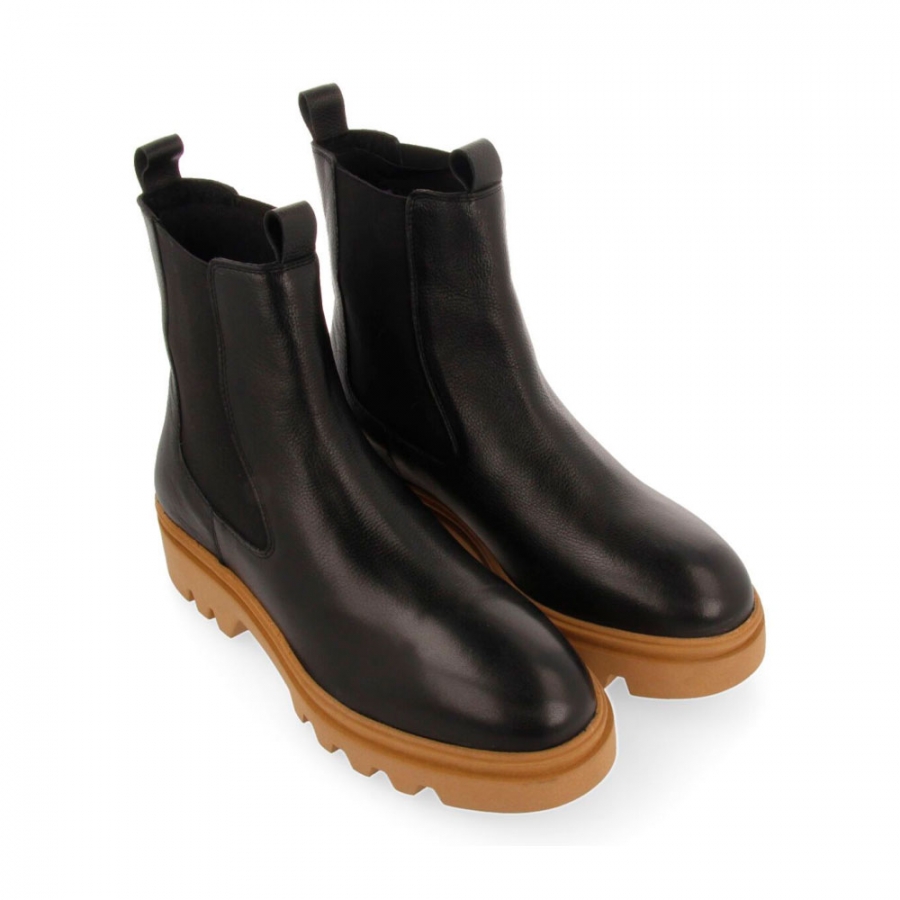 chelsea-boot