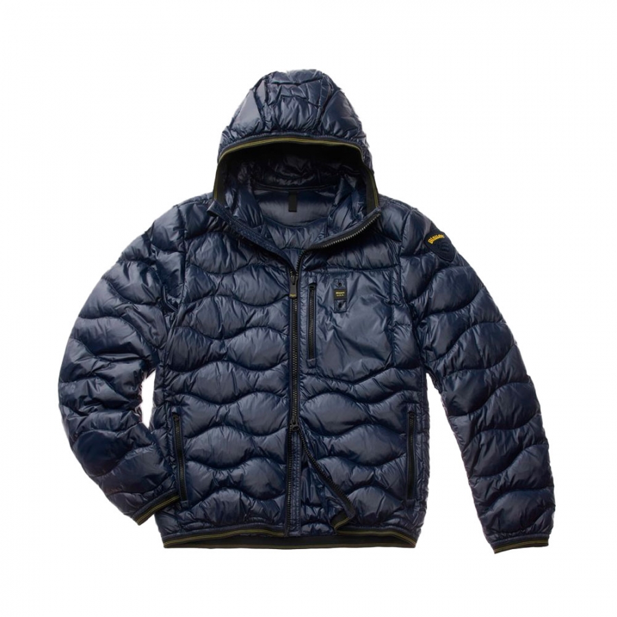 lightweight-down-jacket-with-waves