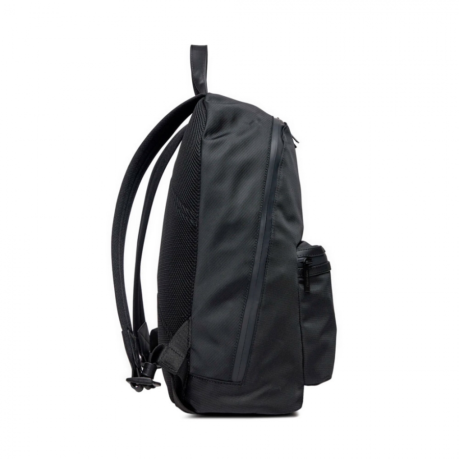 essential-round-backpack