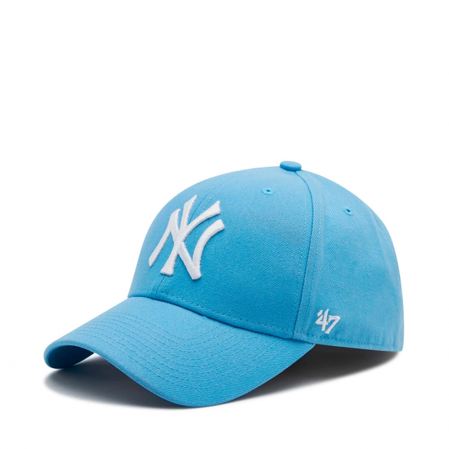 casquette-avec-visiere-des-yankees-de-new-york