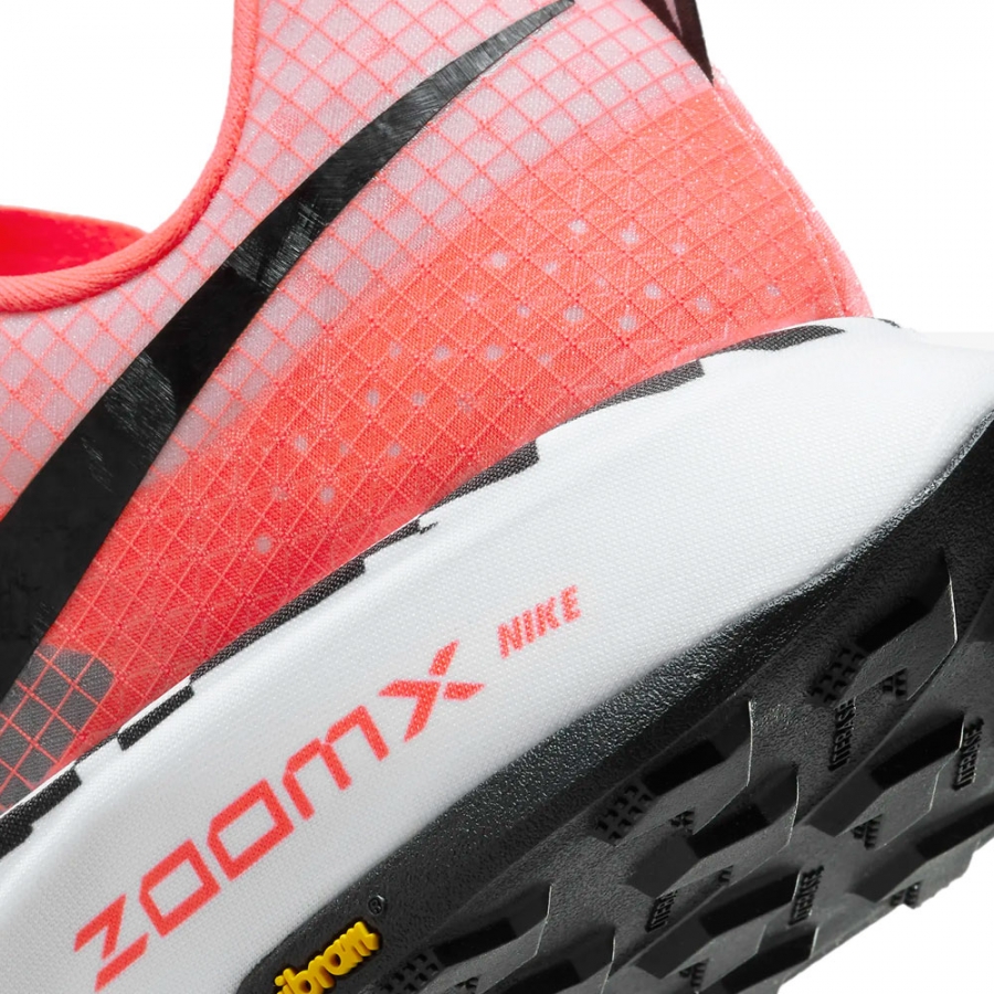 zoom-ultrafly-schuhe