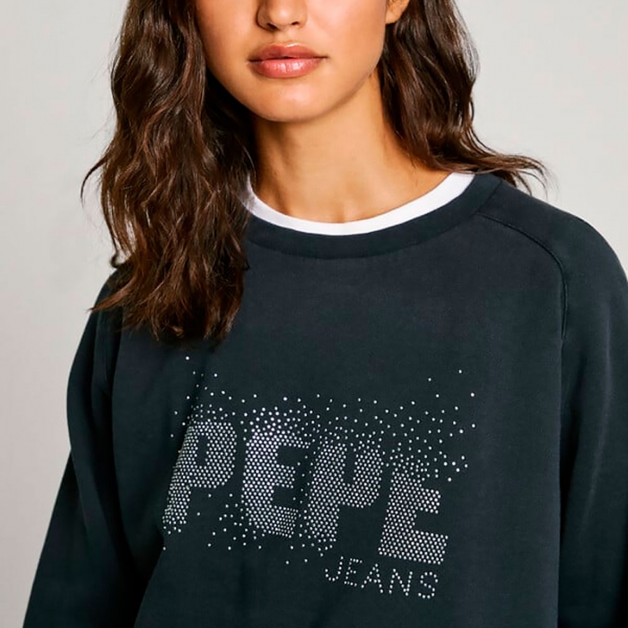 crew-neck-sweatshirt-with-logo