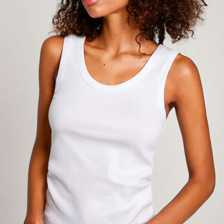 sleeveless-ribbed-t-shirt