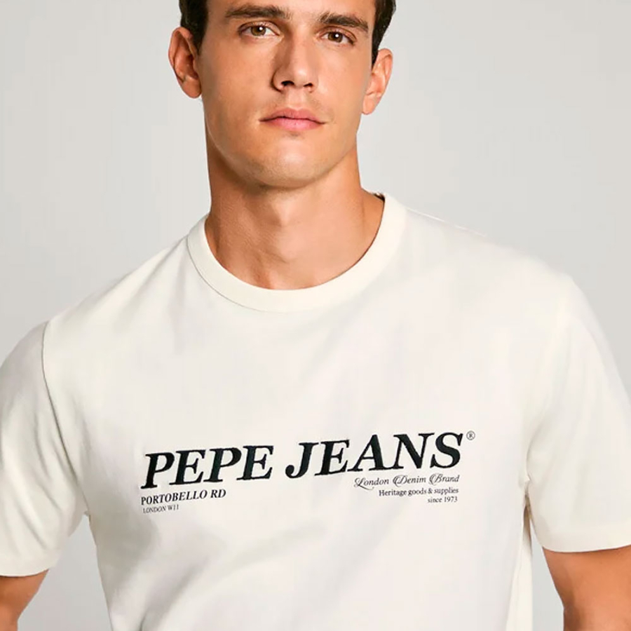 t-shirt-coupe-classique-a-logo-brode