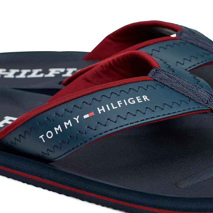 flip-flops-with-logo-on-strips