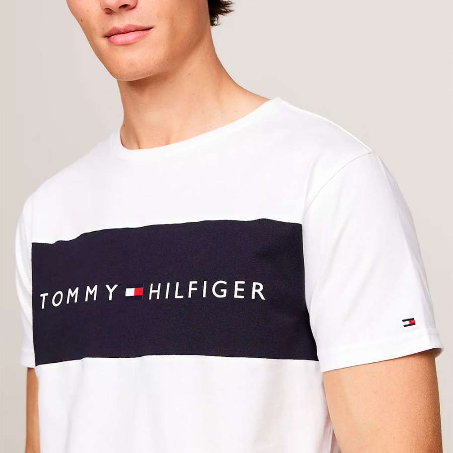 original-t-shirt-with-color-block-design